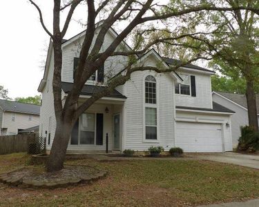 105 Fairbury Dr, Goose Creek, SC, 29445