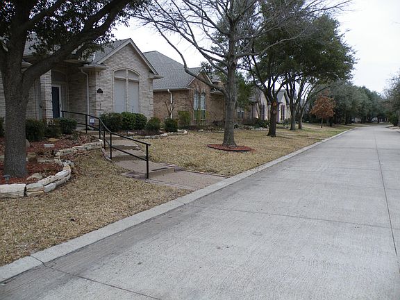 3rd image of 7105 Deer Hollow Dr