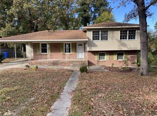 533 N Platte Rd, Fayetteville, NC 28303