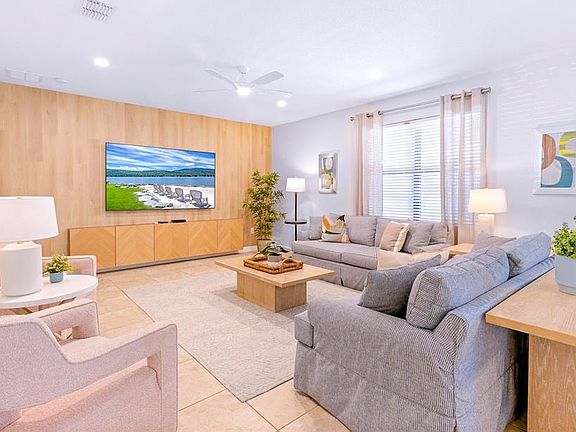 2nd image of 9023 Shadow Mountain St