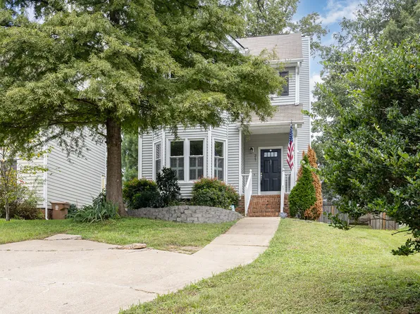 317 Wax Myrtle Ct, Cary, NC 27513