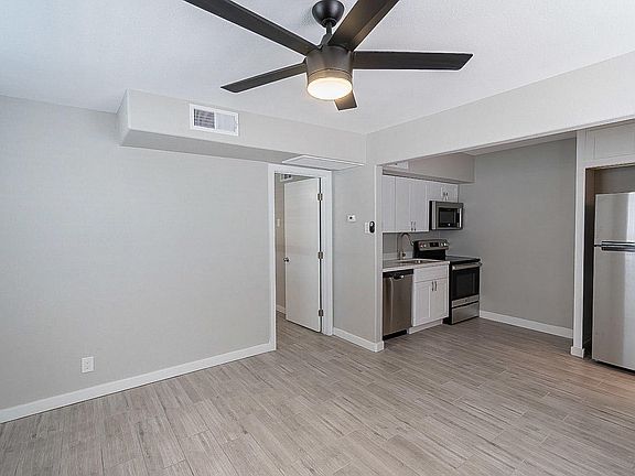4th image of 1247 E 3rd Ave
