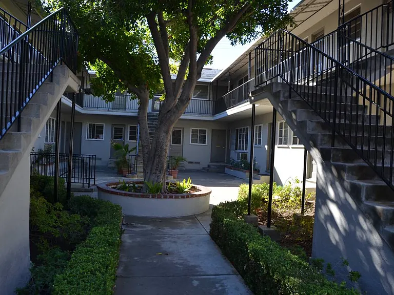 634 Glenwood Rd #2 — Photo 7