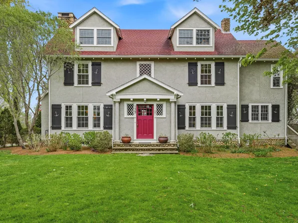 139 Main Street, Vineyard Haven, MA 02568