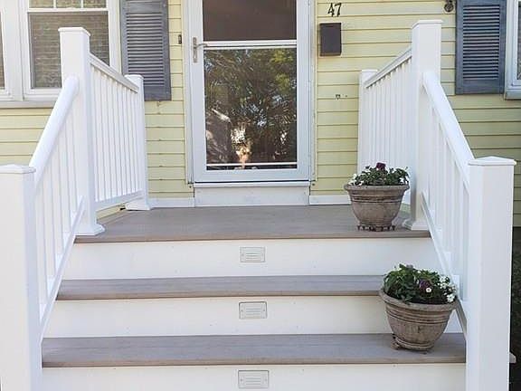3rd image of 47 Glendale Ave