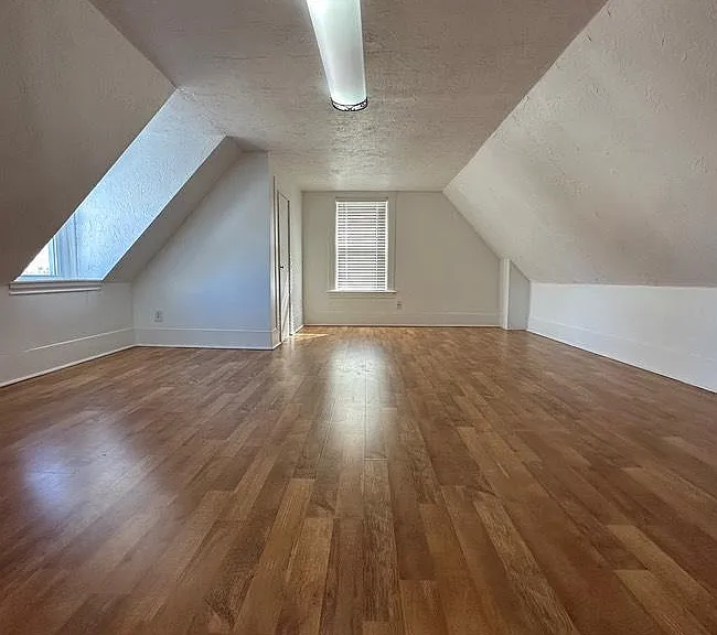 197 Nichols St #3 — Photo 3