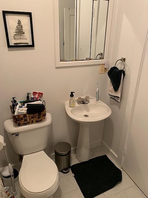 1st image of 1442 N Bosworth Ave #2R