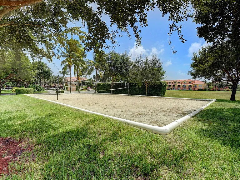 2030 Alta Meadows Ln #1208 — Photo 32