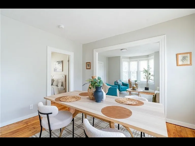 71 Lyon St #2 — Photo 2