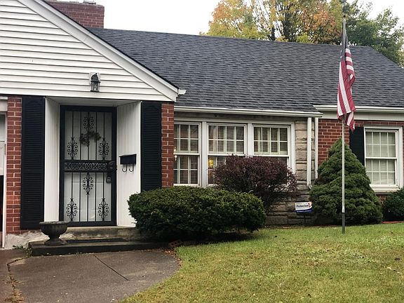 3rd image of 2918 Westridge Ave