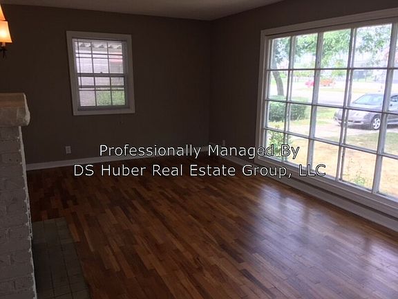 2nd image of 2306 E Grand River Ave