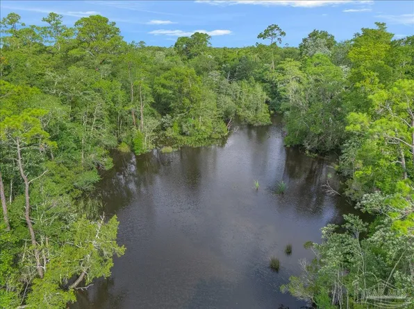 0 Knight St, Milton, FL 32570