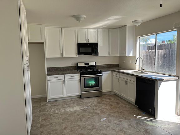 2nd image of 11381 Pegasus Ave