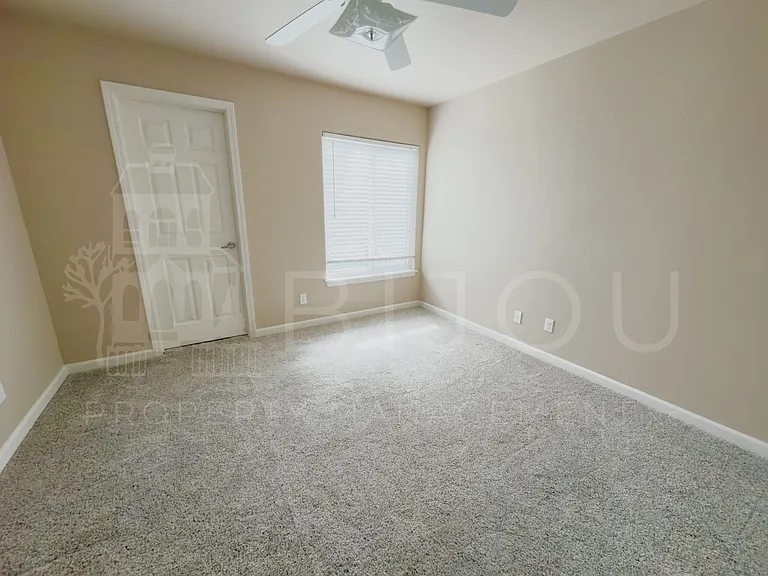 6925 Ash Creek Hts #203 — Photo 16