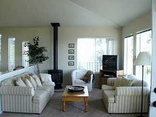 2nd image of 1386 Country Club Dr