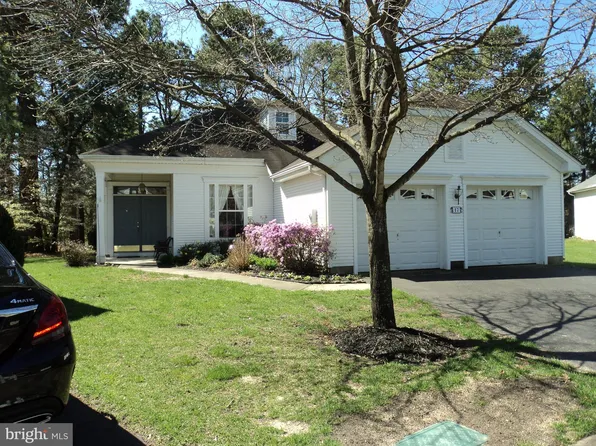 17 Brightwinds Ct, Lakewood, NJ 08701