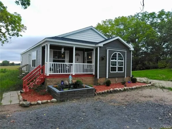 179 Clark Street Rd, Cayuga, NY 13034