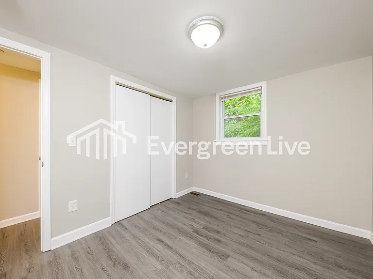 205 Lillie Dr — Photo 12