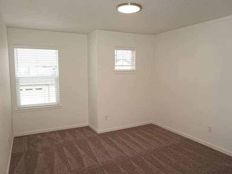 11420 NE 127th Ct — Photo 32