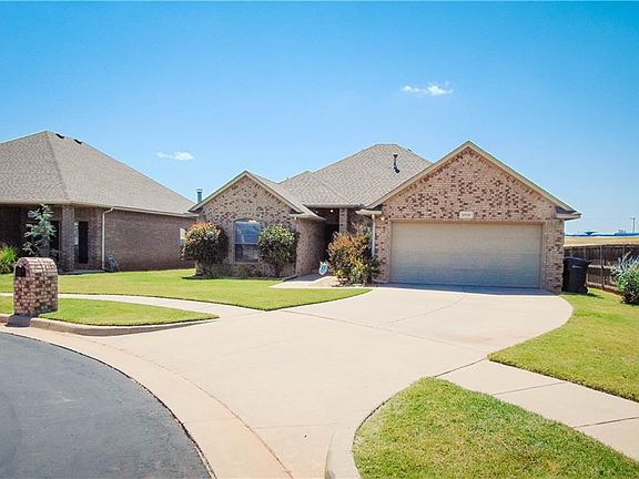 2nd image of 17725 Sky Ct