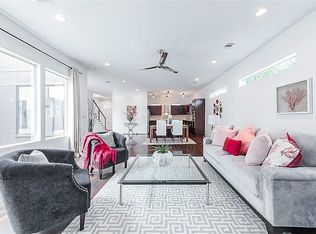 1821 W Main St APT C, Houston, TX 77098