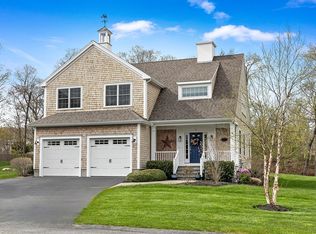 9 Callahan Pl, Hingham, MA 02043