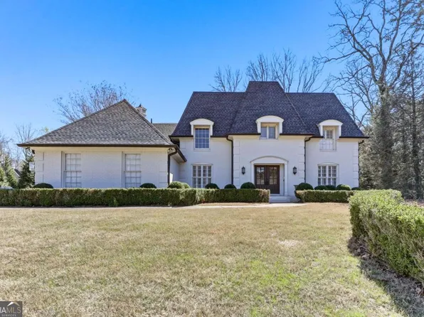 197 Club Dr, Gainesville, GA 30506