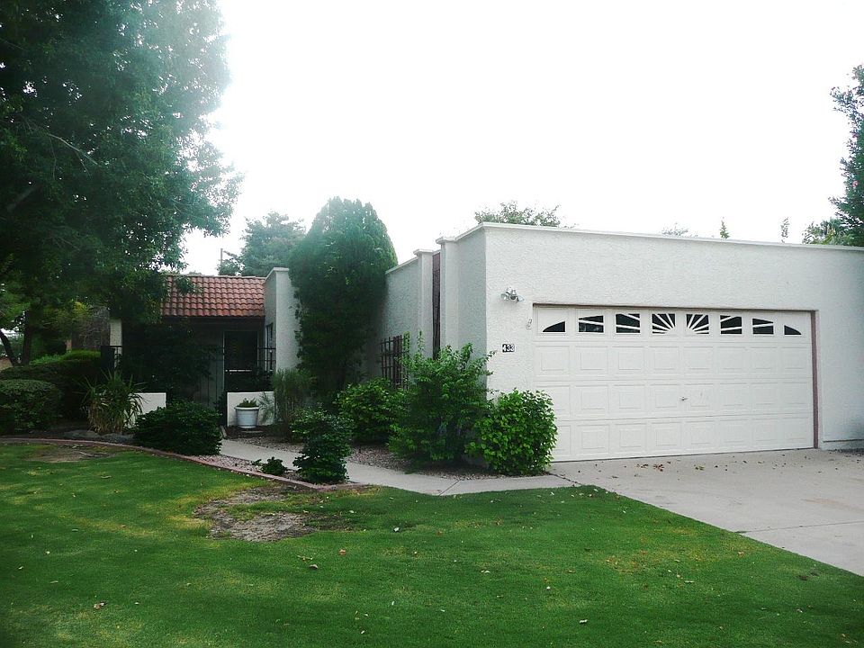 1st image of 433 SE LEISURE WORLD --