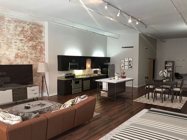 1900 Elm St #617
