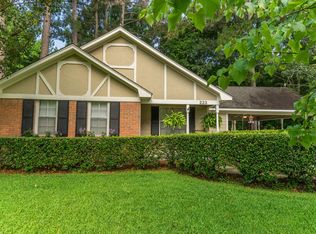 223 Sam Rayburn Dr, Hattiesburg, MS 39402