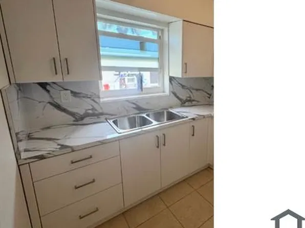 2212 Liberty St APT 1, Hollywood, FL 33020