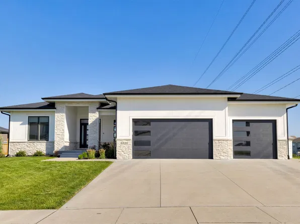 5535 147th St, Urbandale, IA 50323