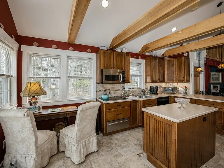 229 Springville Rd — Photo 4