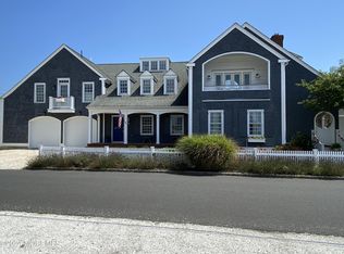 1081 Barnegat Ln, Mantoloking, NJ 08738