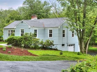 12 Webb Rd, Westport, CT 06880