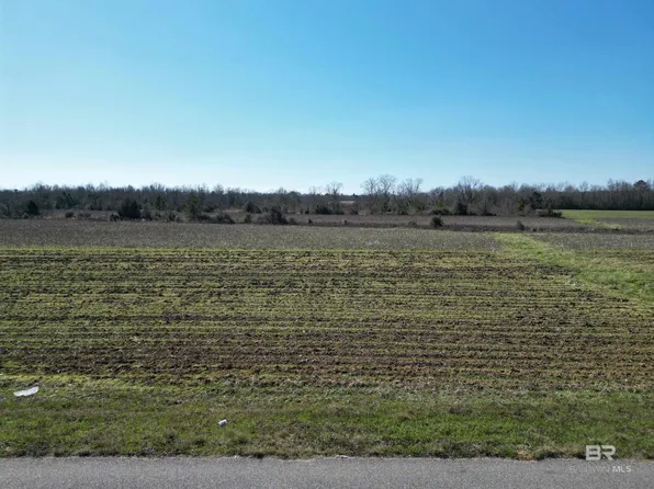 7 Cowpen Creek Rd, Atmore, AL 36502