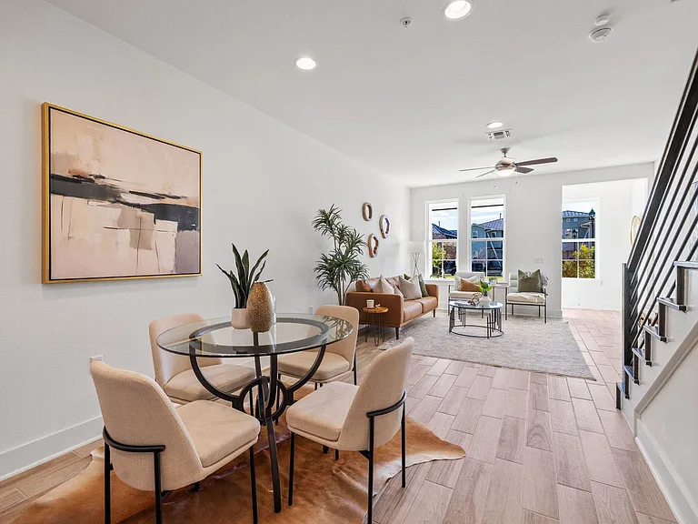 2508 Simond Ave #C — Photo 5