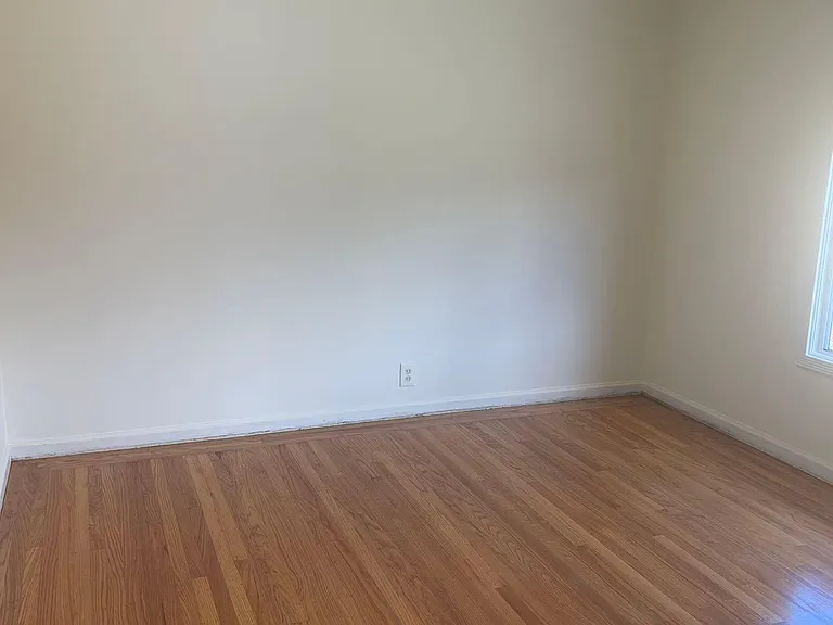 193 Miramar Ave — Photo 6