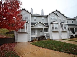 1615 Whispering Creek Dr, Ballwin, MO