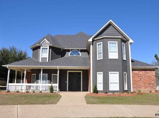 1881 Valley View Ln, Tyler, TX 75703