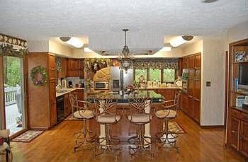 2nd image of 7027 Birchfield Rd