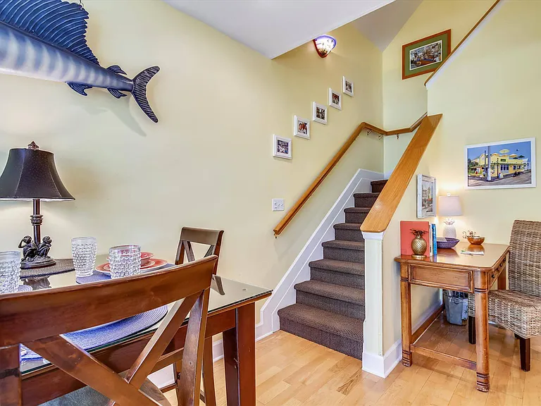 620 Thomas St #210-4 — Photo 12
