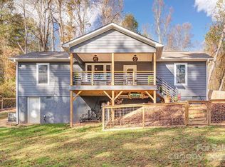 15 Edmond Woods Pl, Fairview, NC 28730