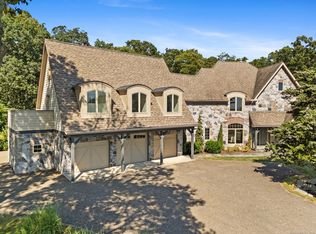 20 Lambs Way, Stonington, CT 06378