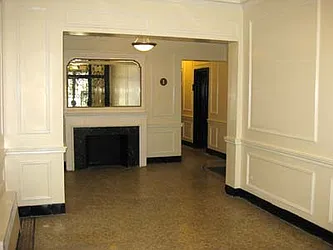 Rented by R New York