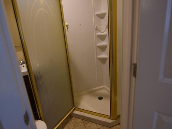 5th image of 1259 W 130th St