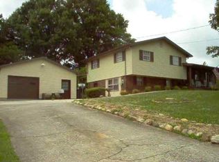 3683 Halifax Cir, Morristown, TN 37813