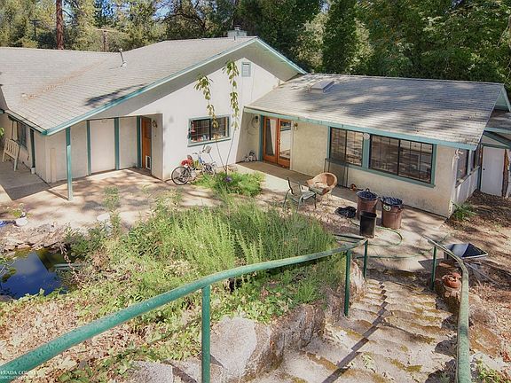 2nd image of 10015 Dana Ct
