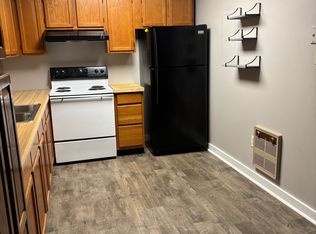 184 W Main St APT B, Landisville, PA 17538