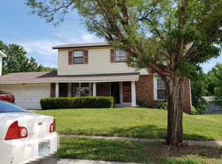 14503 Pettycoat Ln, Florissant, MO 63034